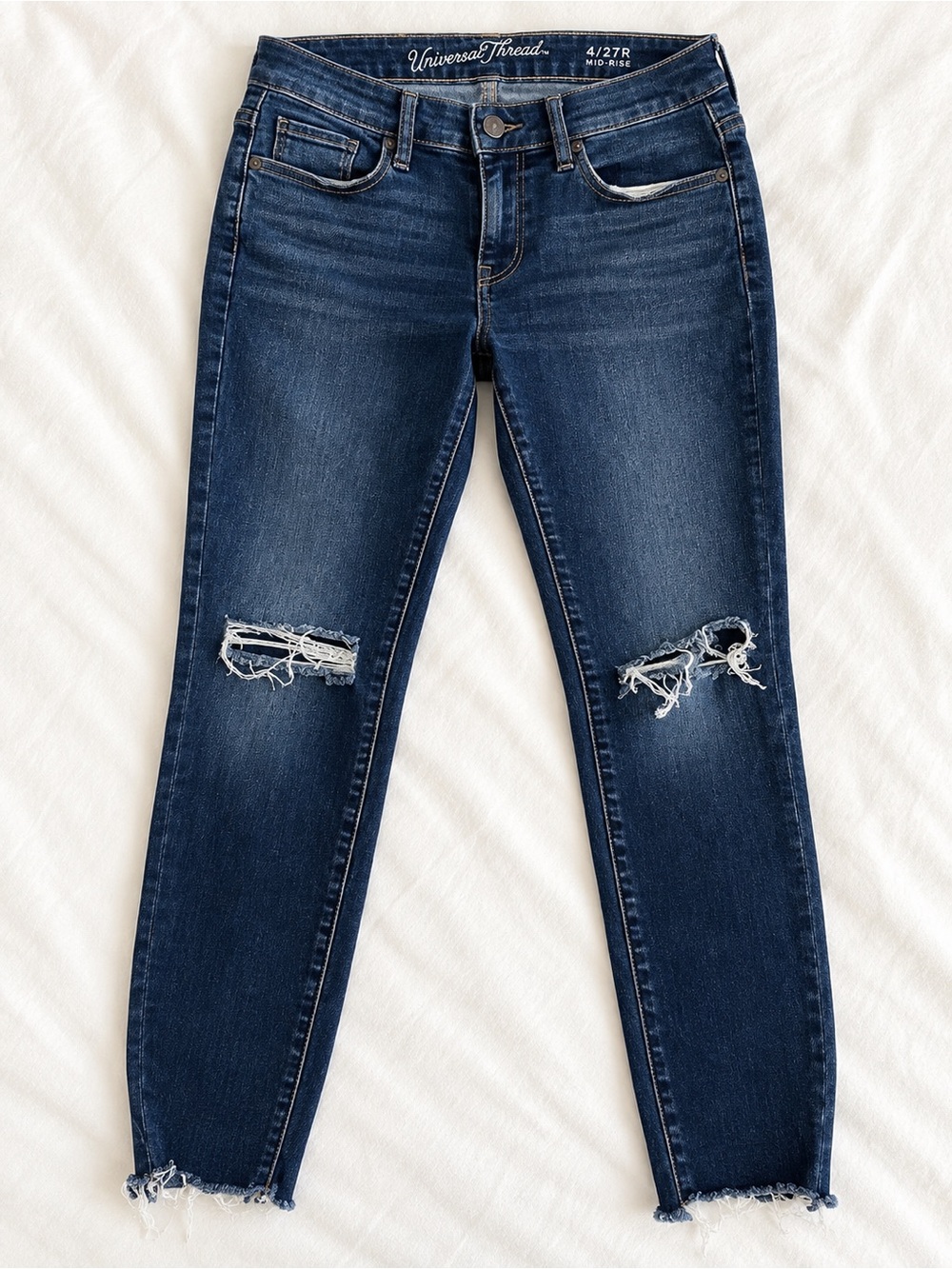 Universal Thread Dark Wash Skinny Distressed Jeans